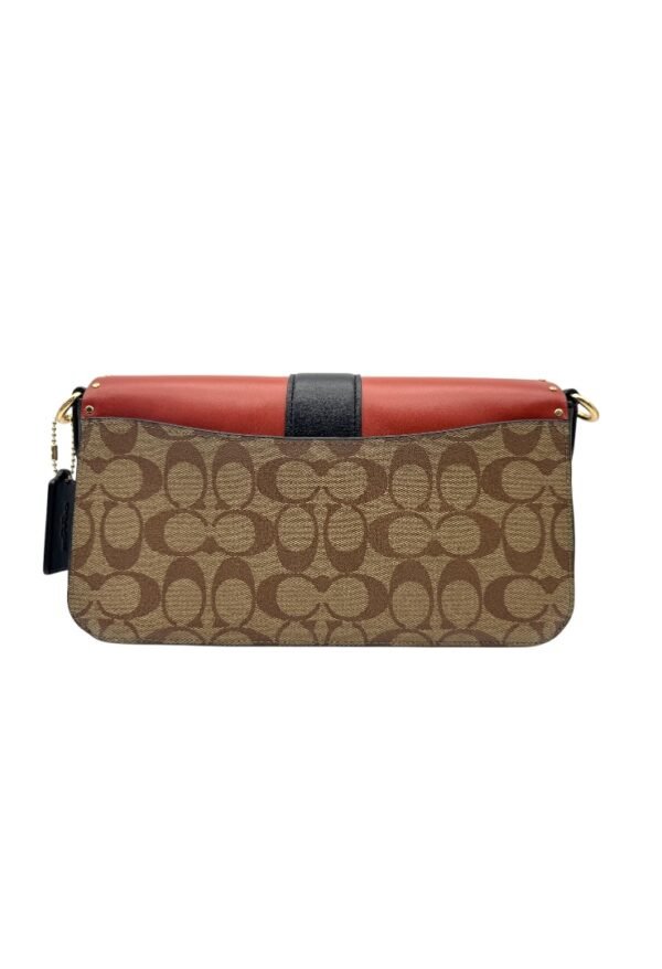 GEORGE - COACH - Image 10